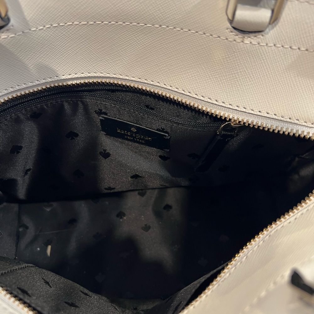 Kate Spade Bag - Picture 3 of 3